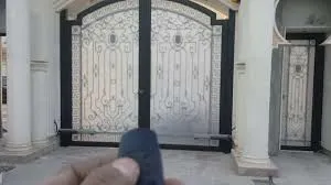 أبواب حديد كهربائية قوية في الرياض
