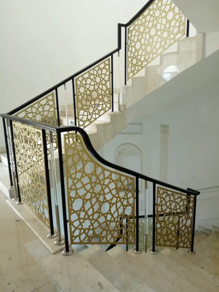 تركيب درابزين فلل فخم في الرياض