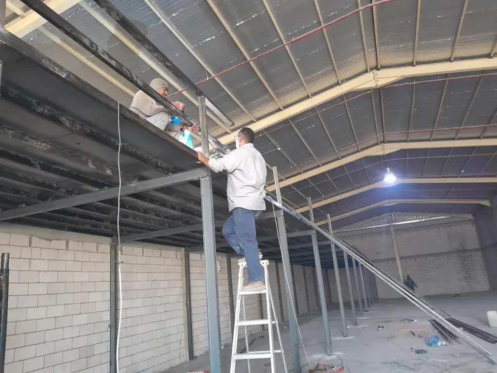 تنفيذ في الموقع